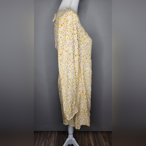 NWT SO Yellow Floral Tie Back Mini Dress. Size M - Picture 3 of 13